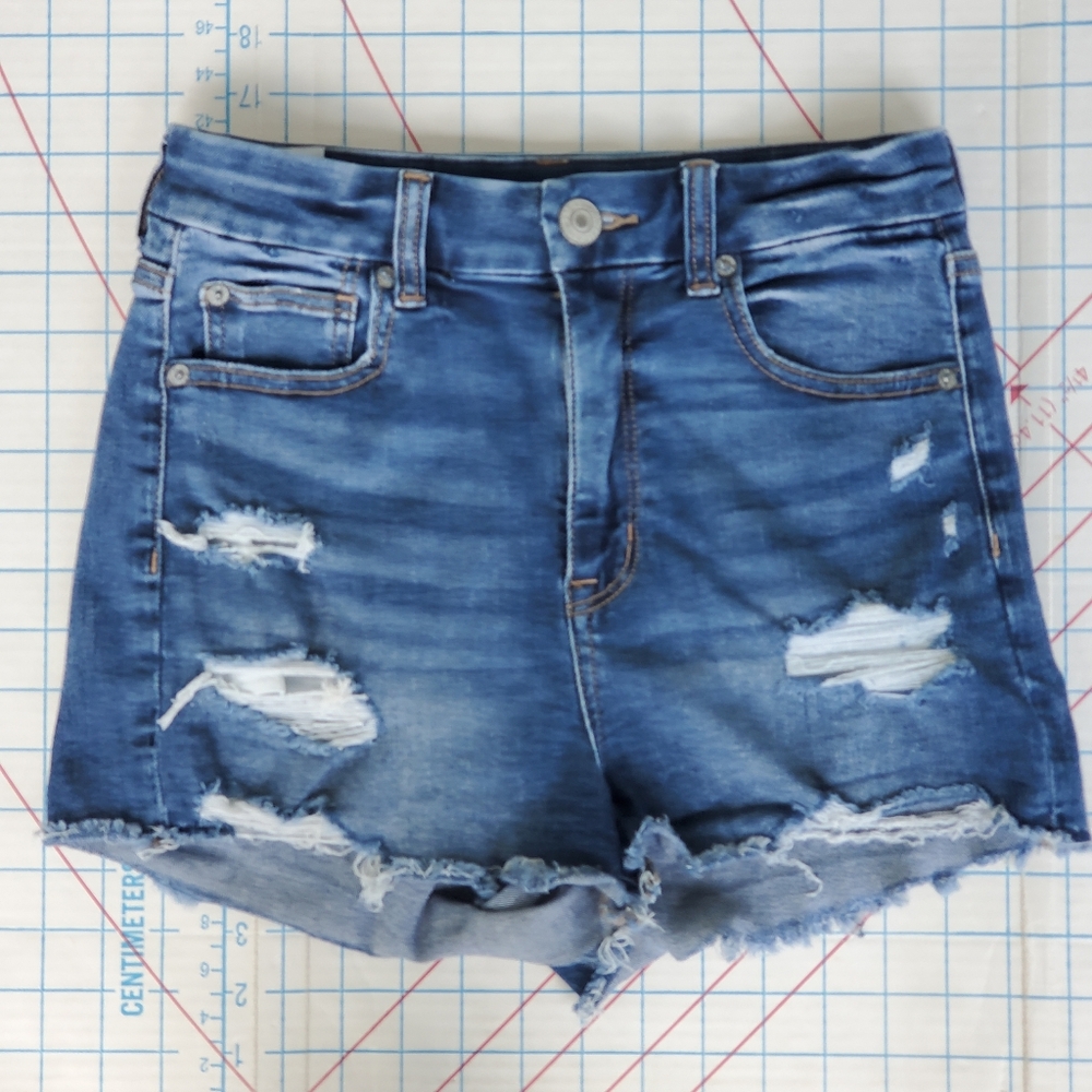 American Eagle Curvy Hi-Rise Shortie Denim Shorts Women's Size 4 Bootie Jeans
